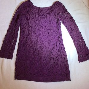 ⭐️ Love Fire Lace Long Sleeve Dress